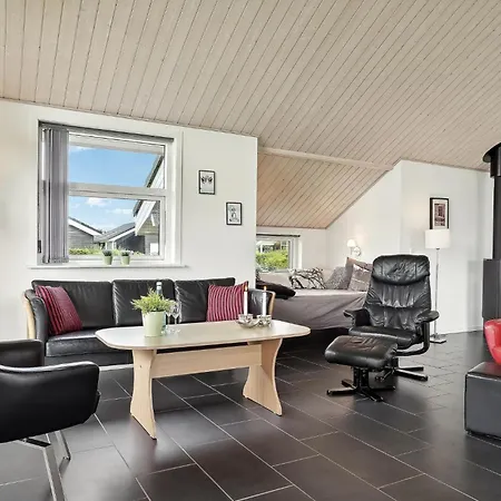 Lovely In With Sauna بيت للعطل Hadsund